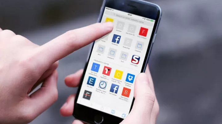 How To Bookmark on iPhone