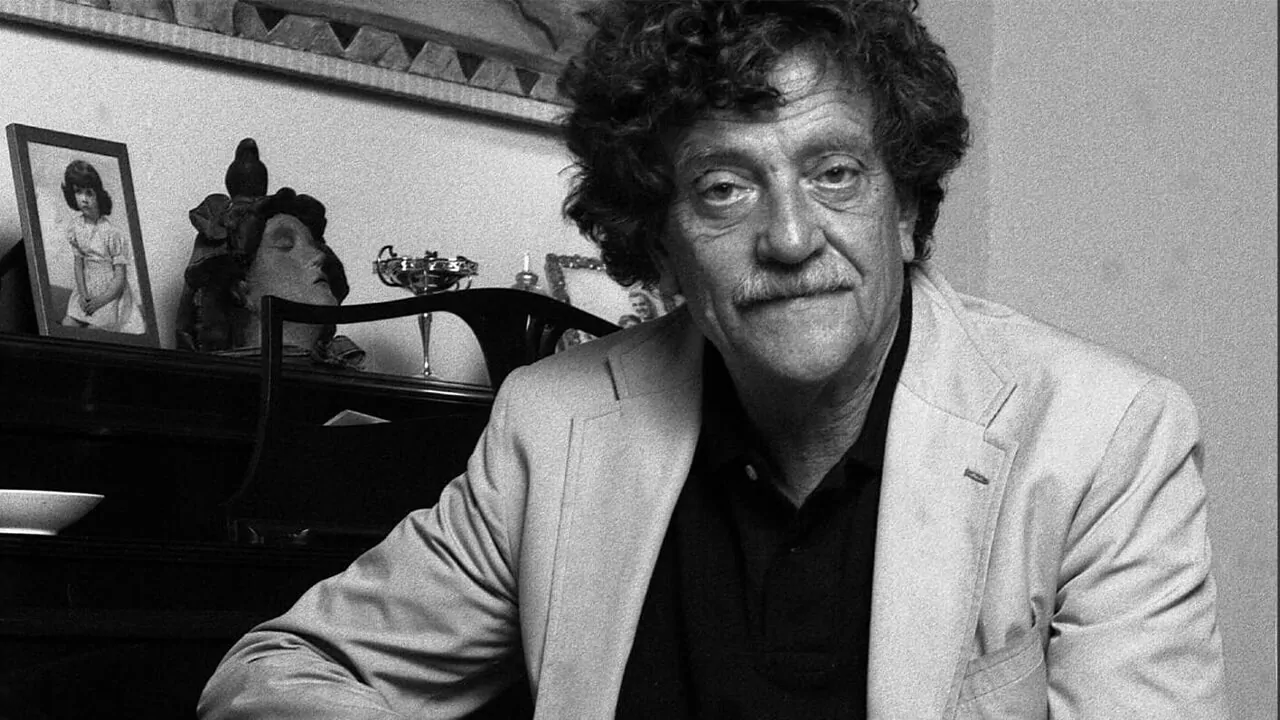 Kurt Vonnegut Quotes About Life, Love, Writing, Books